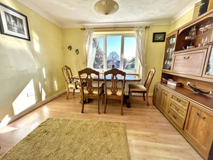 Photo 24- click for photo gallery